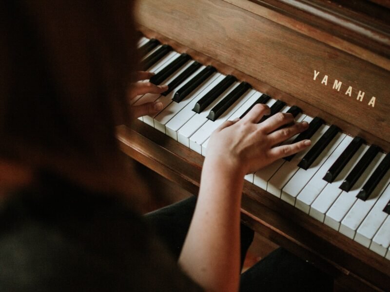 Cover for "Playing Piano Without Sheet Music, Part I: Introduction"