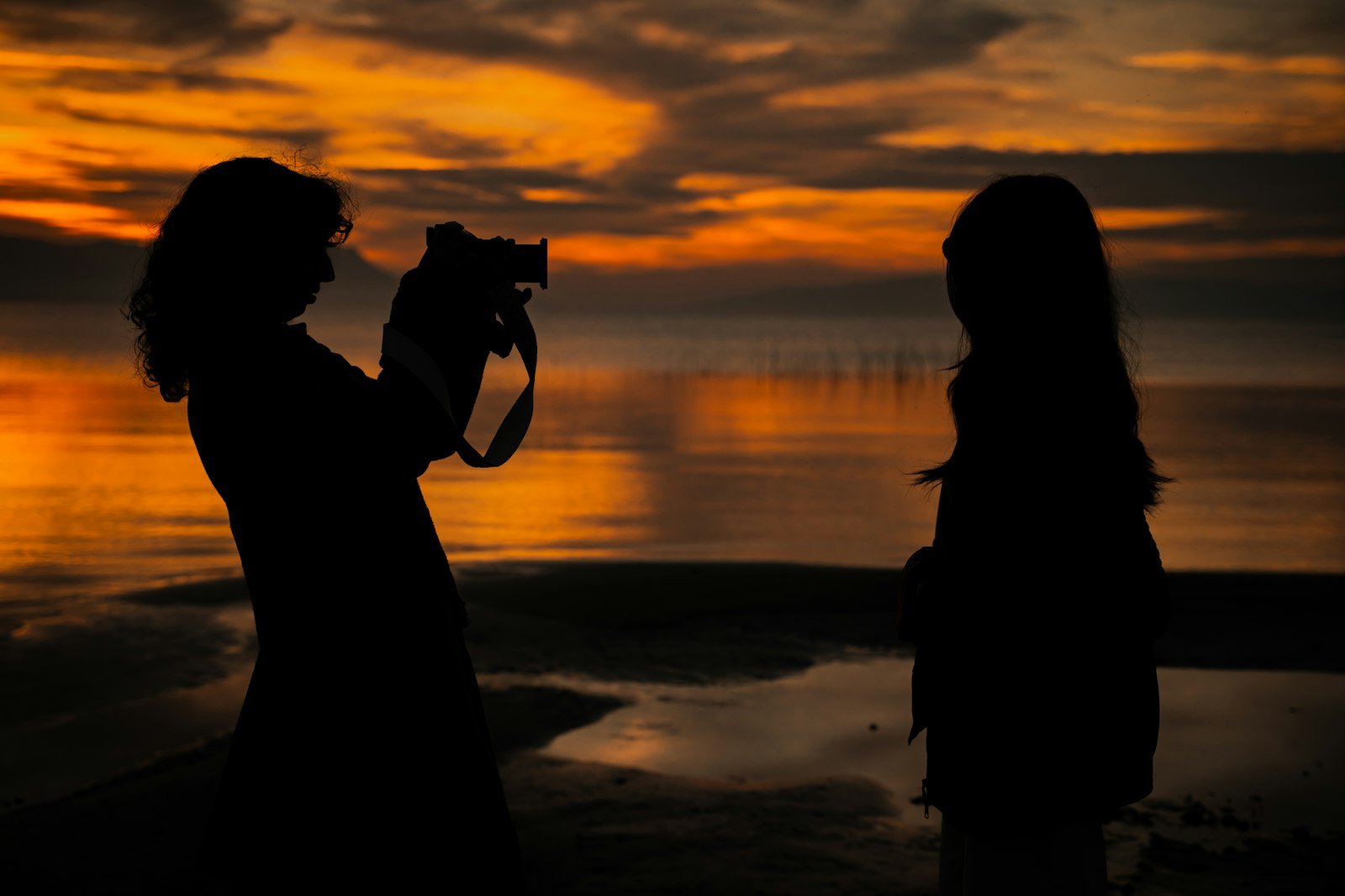 Natural-Light Portraits of Friends: A Beginner’s Roadmap